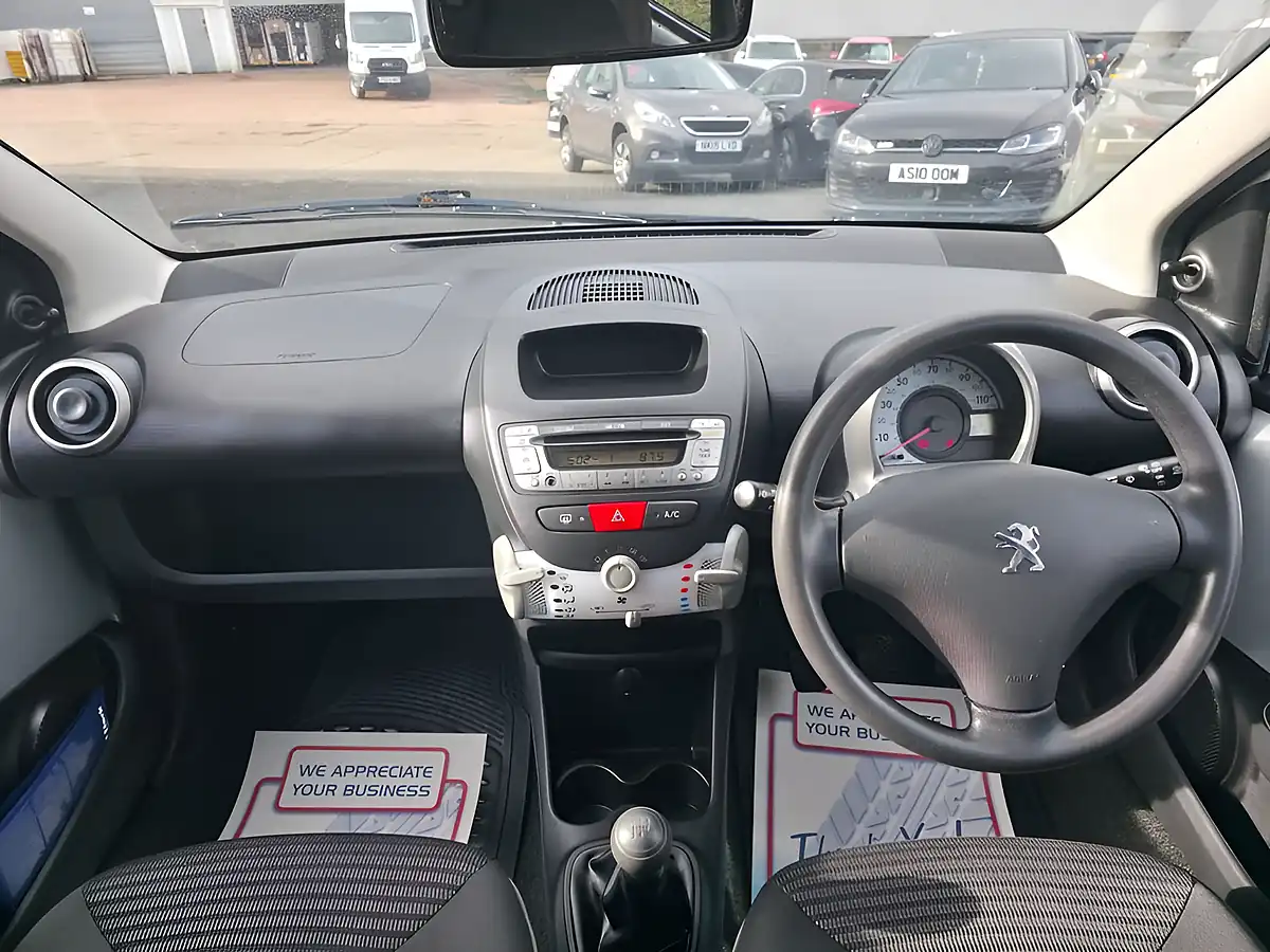Used 2012 Peugeot 107 Active Silver - Interior and Exterior details 9