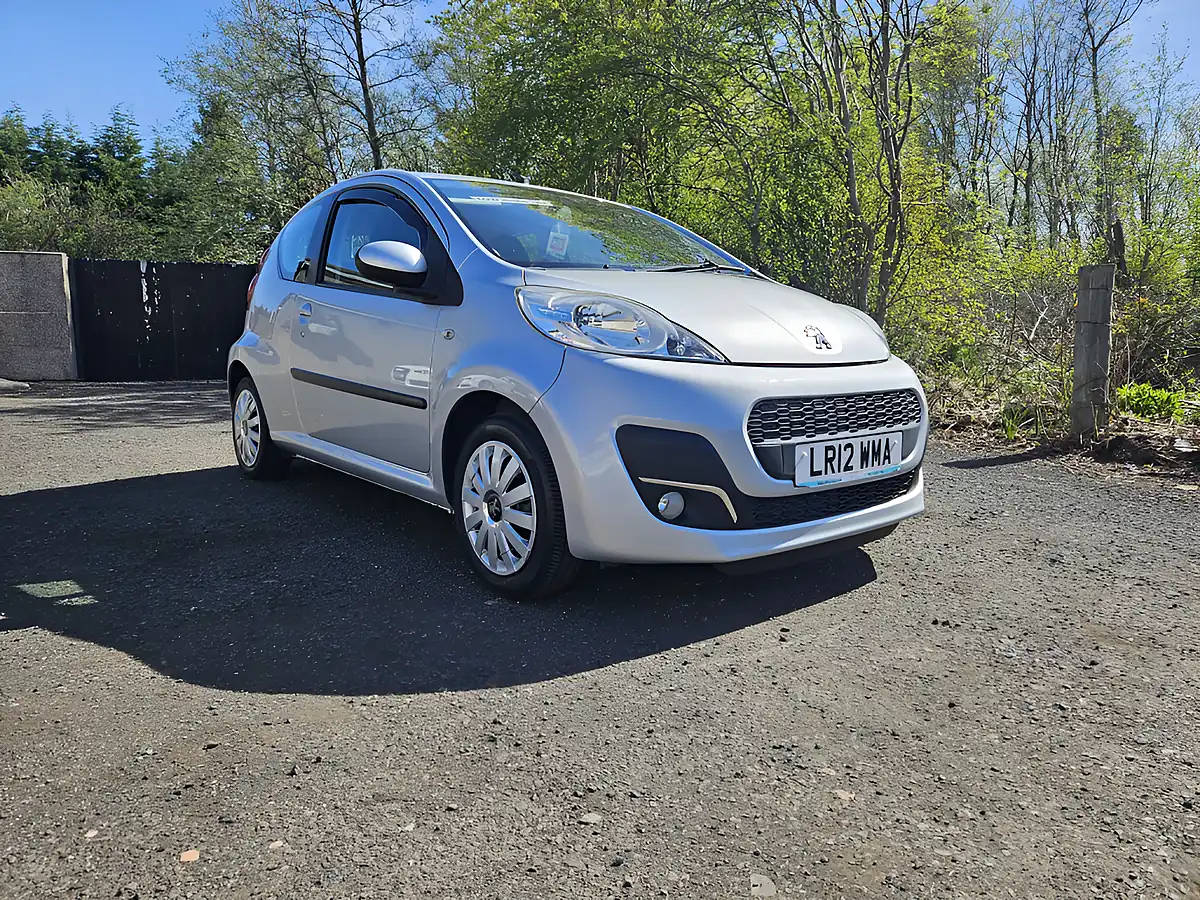 Used 2012 Peugeot 107 Active Silver - Front View
