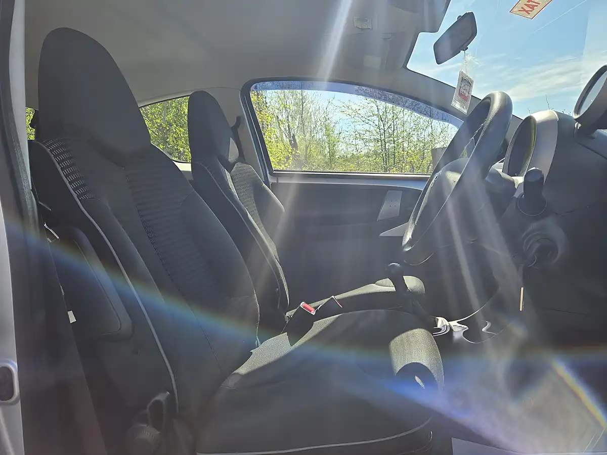 Used 2012 Peugeot 107 Active Silver - Interior and Exterior details 15