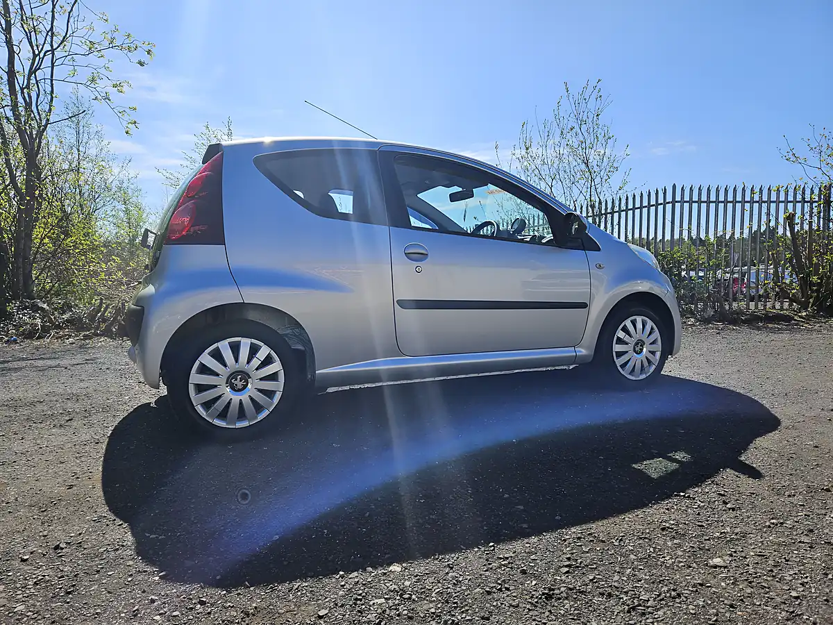 Used 2012 Peugeot 107 Active Silver - Interior and Exterior details 6