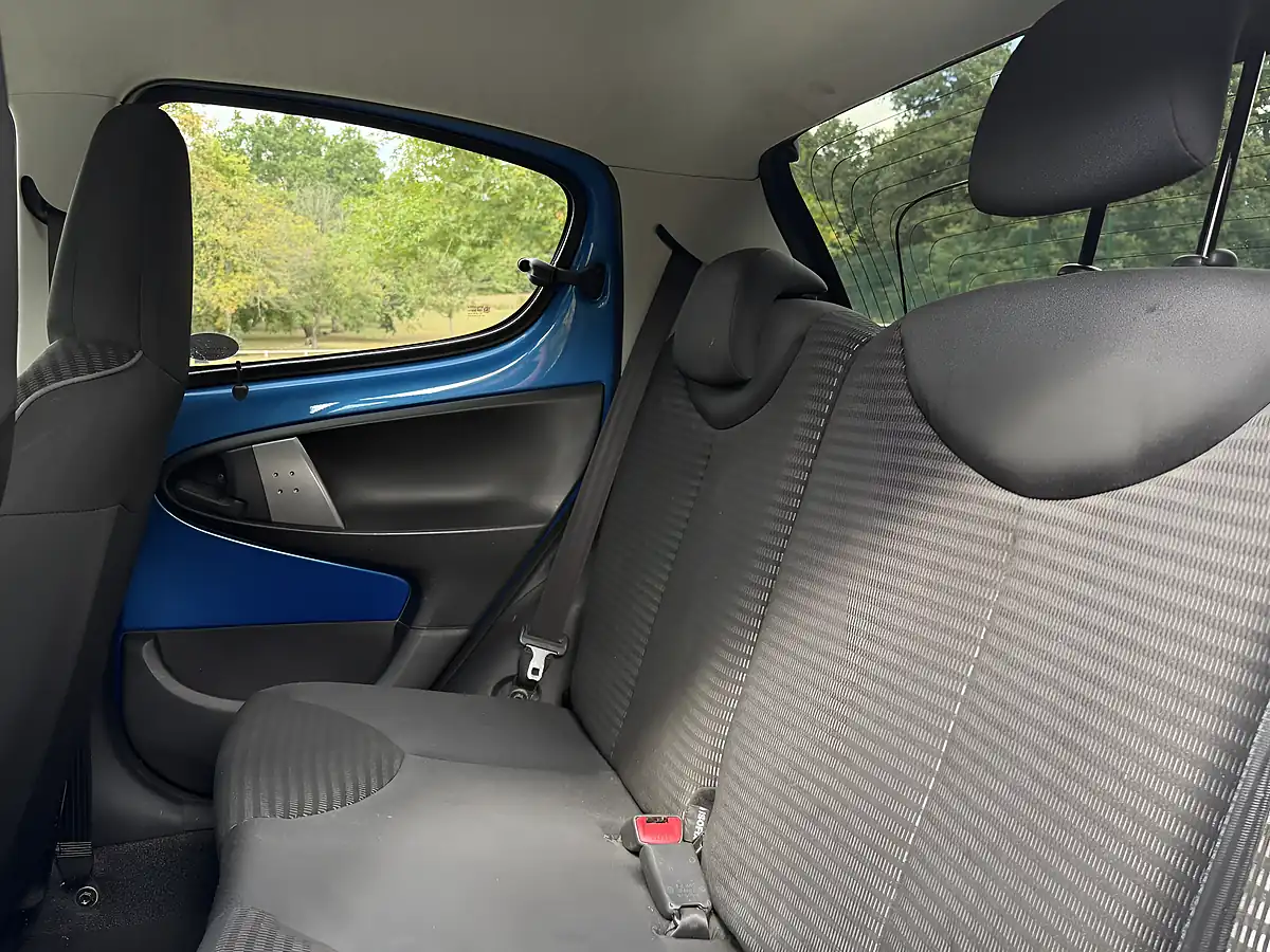 Used 2012 Peugeot 107 Allure Blue - Interior and Exterior details 14