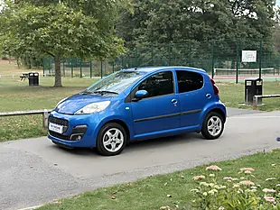 Used 2012 Peugeot 107 Allure Blue - Interior and Exterior details 4