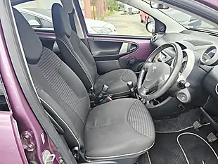 Used 2012 Peugeot 107 Allure Purple - Interior and Exterior details 10