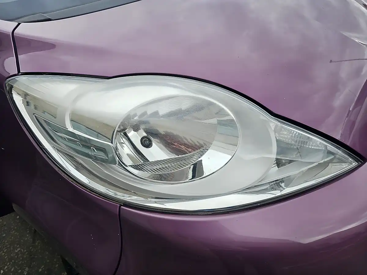 Used 2012 Peugeot 107 Allure Purple - Interior and Exterior details 16