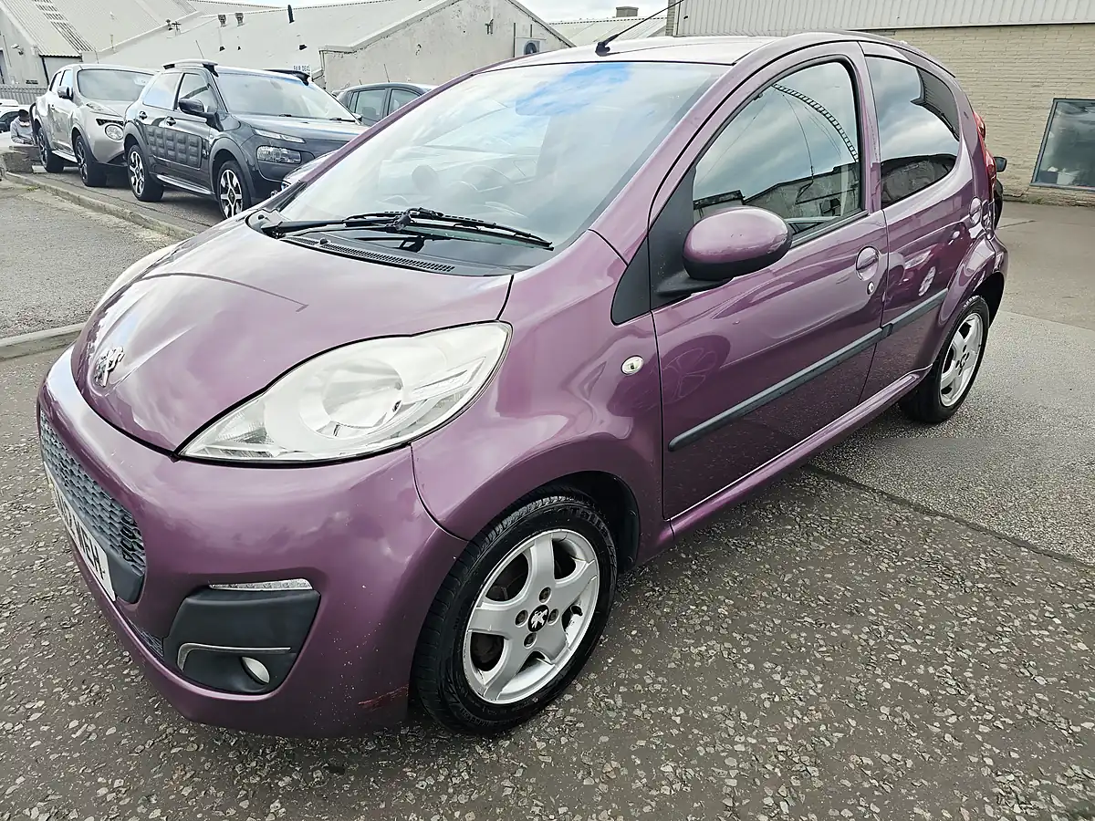 Used 2012 Peugeot 107 Allure Purple - Interior and Exterior details 6