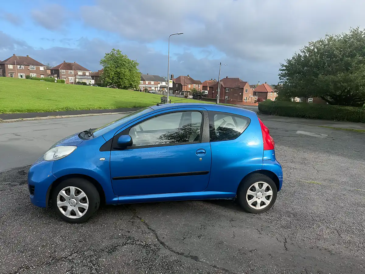 Used 2012 Peugeot 107 Urban - Interior and Exterior details 12
