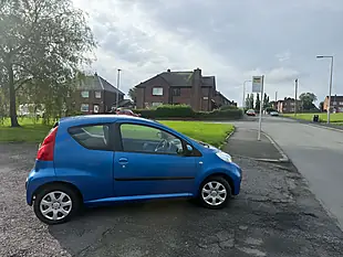 Used 2012 Peugeot 107 Urban - Interior and Exterior details 7