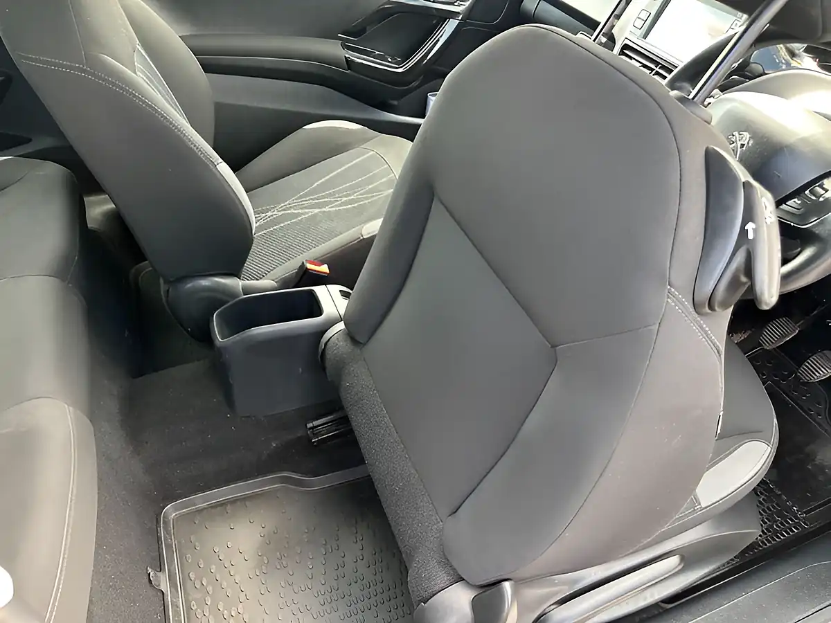 Used 2012 Peugeot 208 Active - Interior and Exterior details 17
