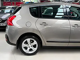 Used 2012 Peugeot 3008 Active Grey - Interior and Exterior details 10