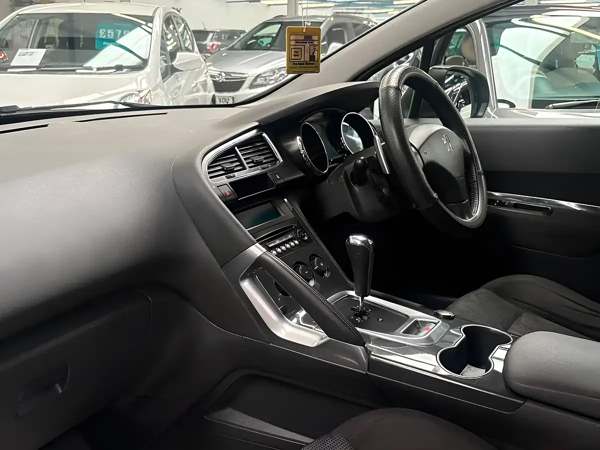 Used 2012 Peugeot 3008 Active Grey - Interior and Exterior details 13