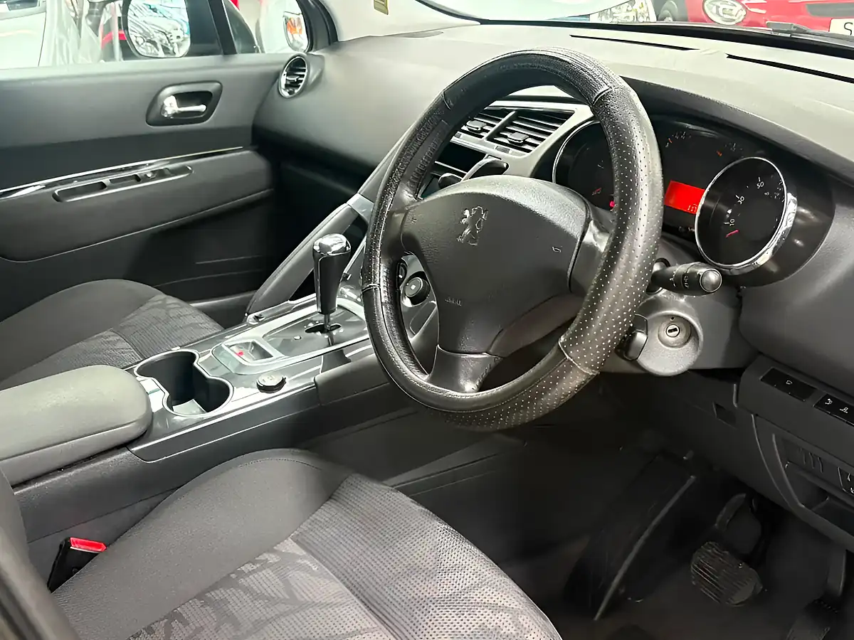 Used 2012 Peugeot 3008 Active Grey - Interior and Exterior details 16
