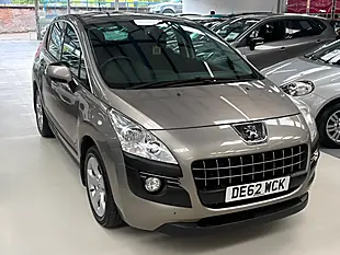Used 2012 Peugeot 3008 Active Grey - Interior and Exterior details 5