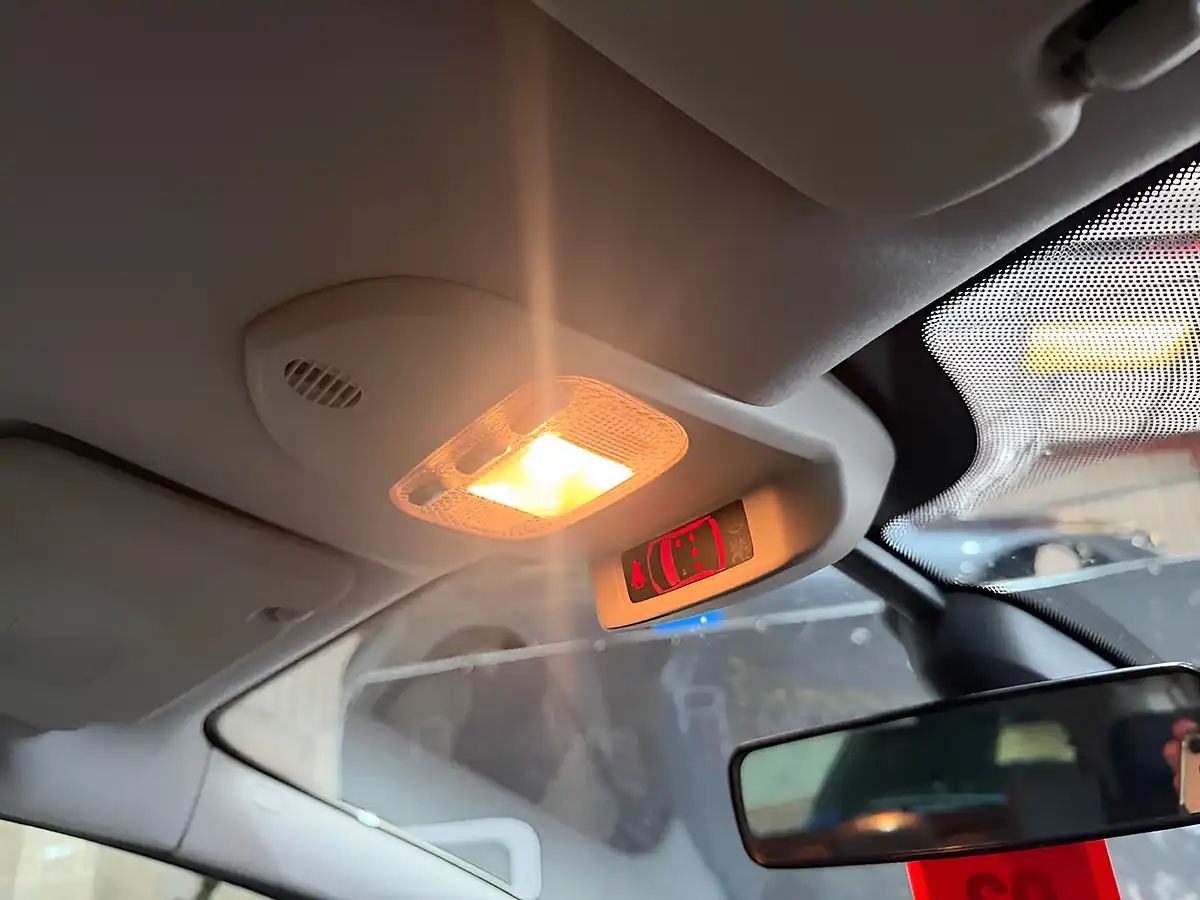 Used 2012 Peugeot 3008 Active Grey - Interior and Exterior details 16