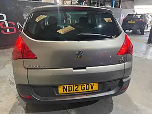 Used 2012 Peugeot 3008 Active Grey - Interior and Exterior details 4