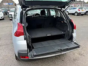 Used 2012 Peugeot 3008 Active Silver - Interior and Exterior details 13