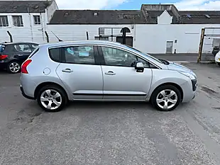 Used 2012 Peugeot 3008 Active Silver - Interior and Exterior details 4