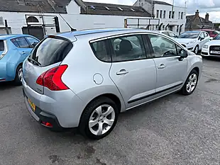 Used 2012 Peugeot 3008 Active Silver - Interior and Exterior details 5