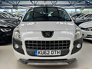Used 2012 Peugeot 3008 Allure Egc White - Interior and Exterior details 3
