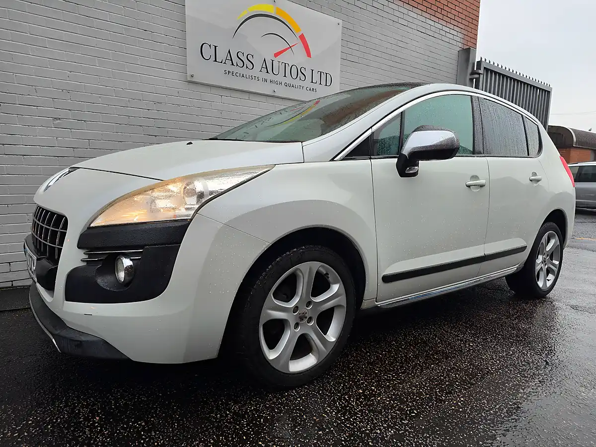 Used 2012 Peugeot 3008 Allure Egc White - Interior and Exterior details 3