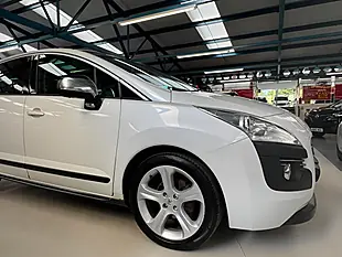 Used 2012 Peugeot 3008 Allure White - Interior and Exterior details 6