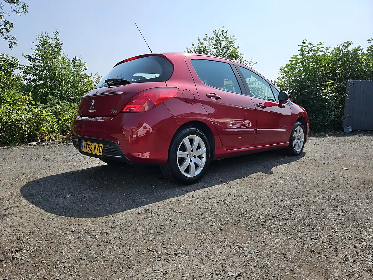 Used 2012 Peugeot 308 Active Red - Interior and Exterior details 4