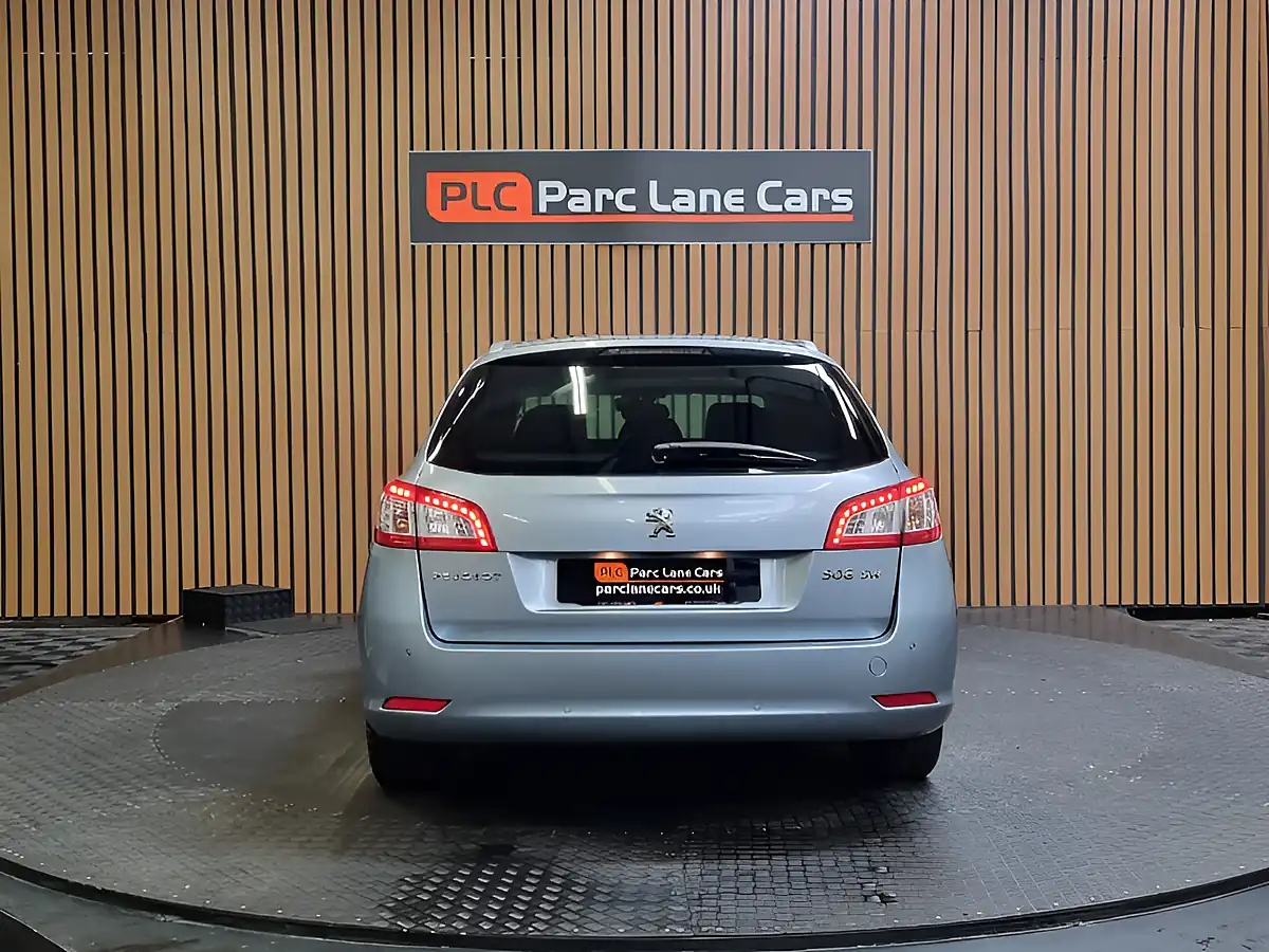 Used 2012 Peugeot 508 Sw Allure Blue - Interior and Exterior details 10