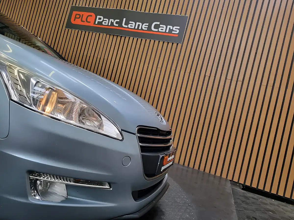 Used 2012 Peugeot 508 Sw Allure Blue - Interior and Exterior details 3