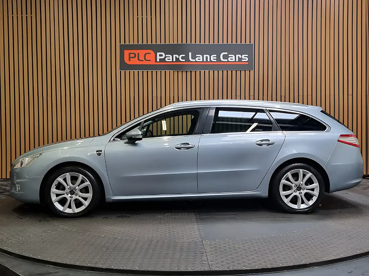 Used 2012 Peugeot 508 Sw Allure Blue - Interior and Exterior details 8