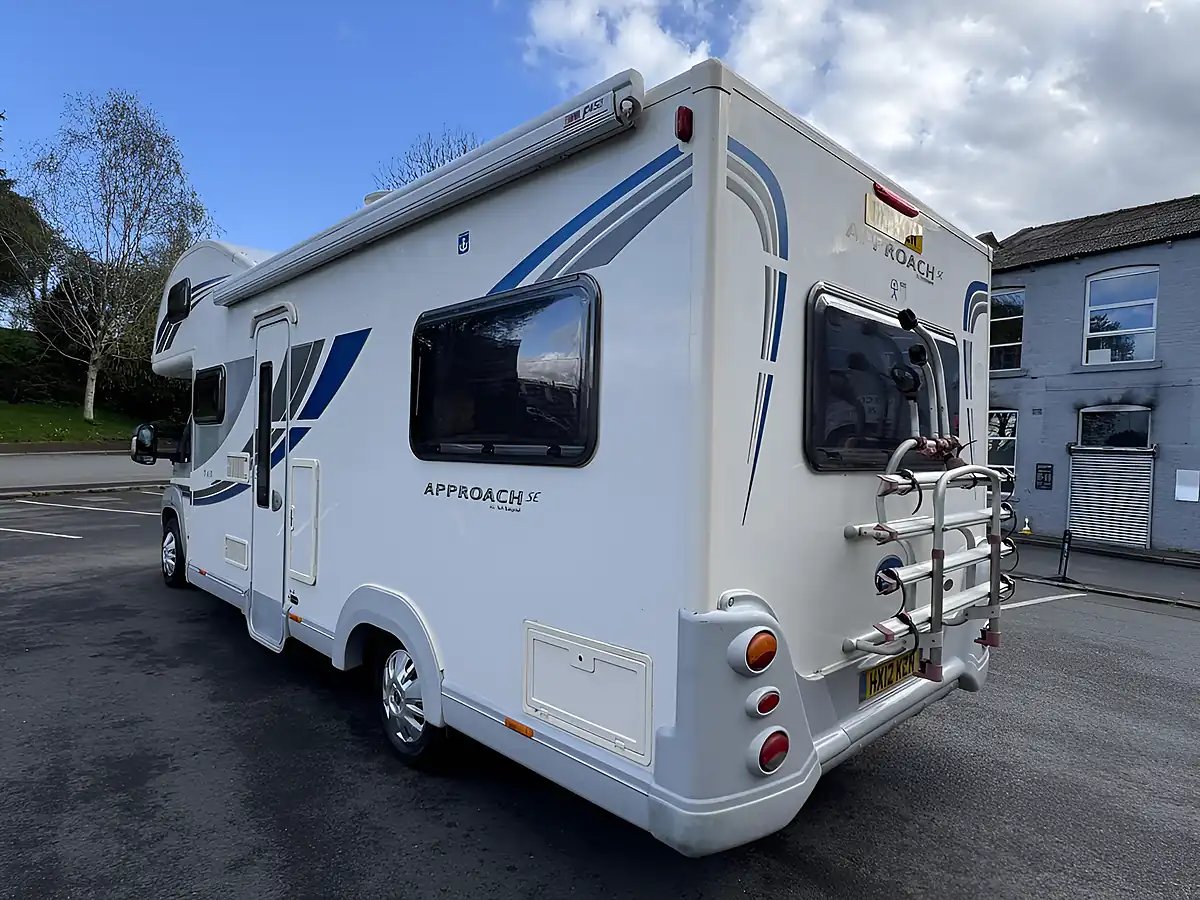 Used 2012 Peugeot 760 Hgv White - Interior and Exterior details 14