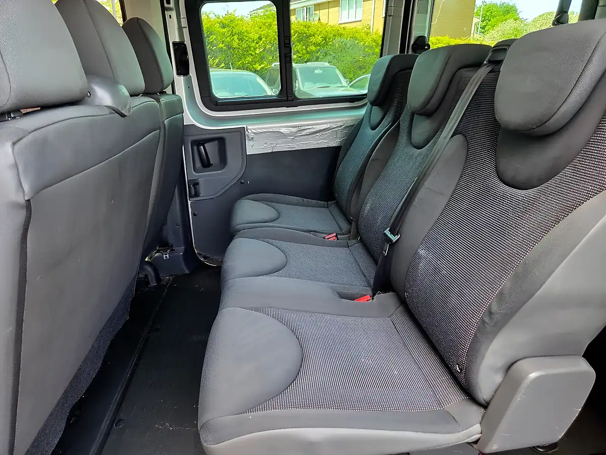 Used 2012 Peugeot Expert Tepee Comfort L2 Silver - Interior and Exterior details 18