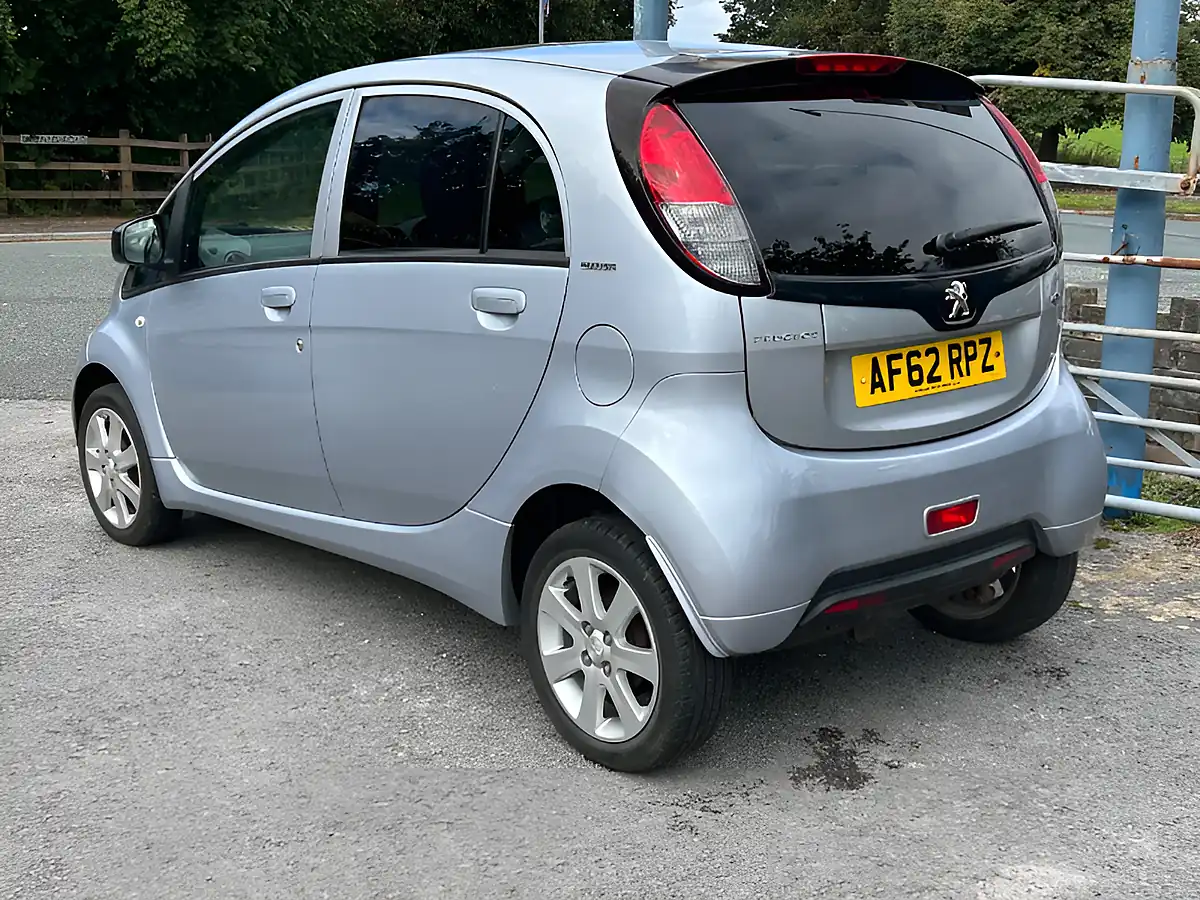 Used 2012 Peugeot Ion Hatchback Silver - Interior and Exterior details 3