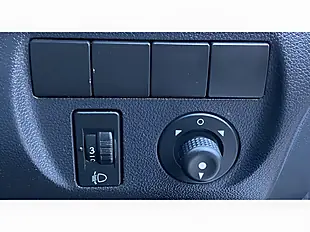 Used 2012 Peugeot Partner 850 S White - Interior and Exterior details 15