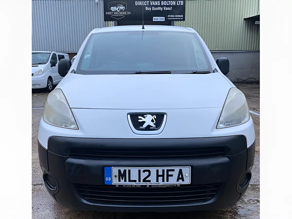 Used 2012 Peugeot Partner 850 S White - Interior and Exterior details 2