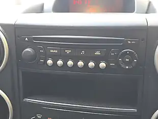 Used 2012 Peugeot Partner Tepee S Silver - Interior and Exterior details 15