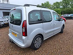 Used 2012 Peugeot Partner Tepee Tepee Family Silver - Interior and Exterior details 15