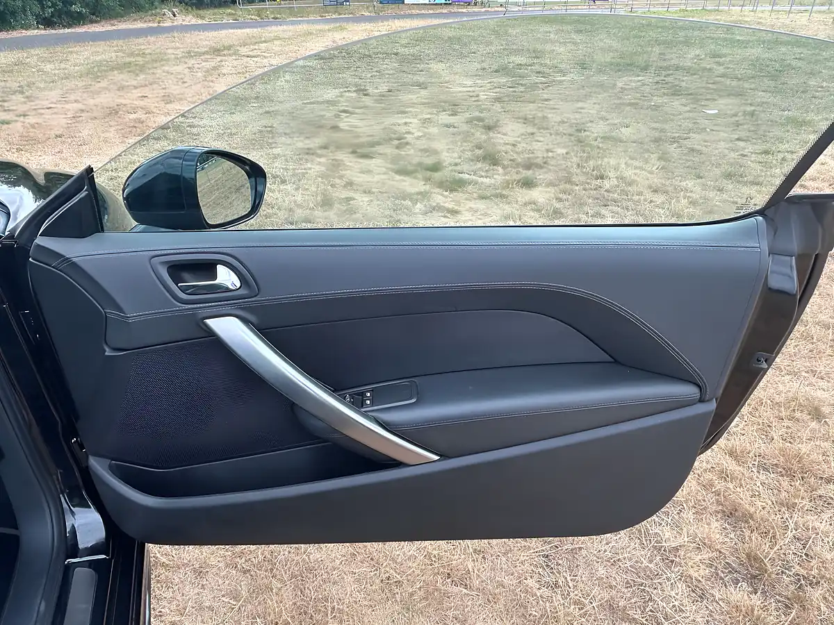 Used 2012 Peugeot Rcz GT Black - Interior and Exterior details 11