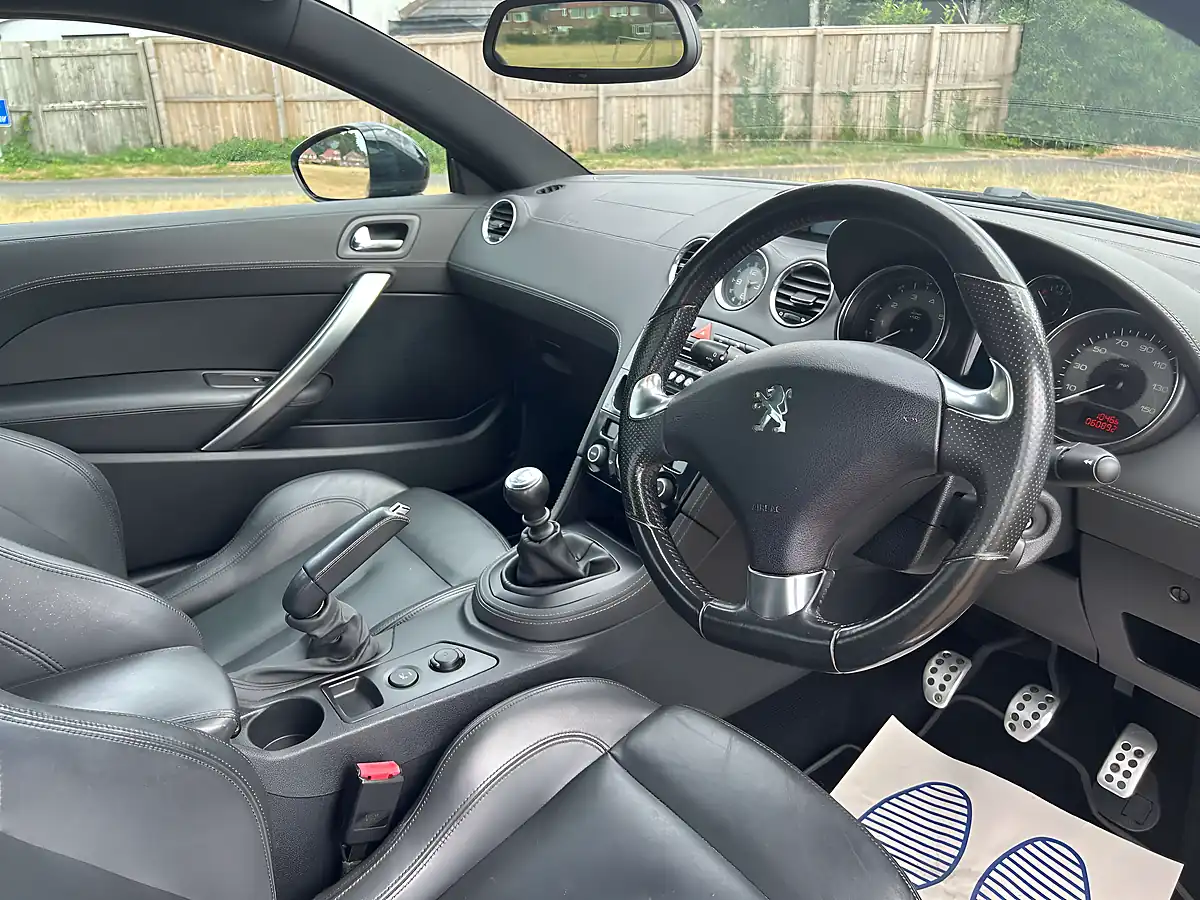 Used 2012 Peugeot Rcz GT Black - Interior and Exterior details 16