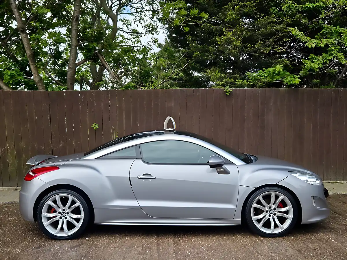 Used 2012 Peugeot Rcz GT Grey - Interior and Exterior details 7