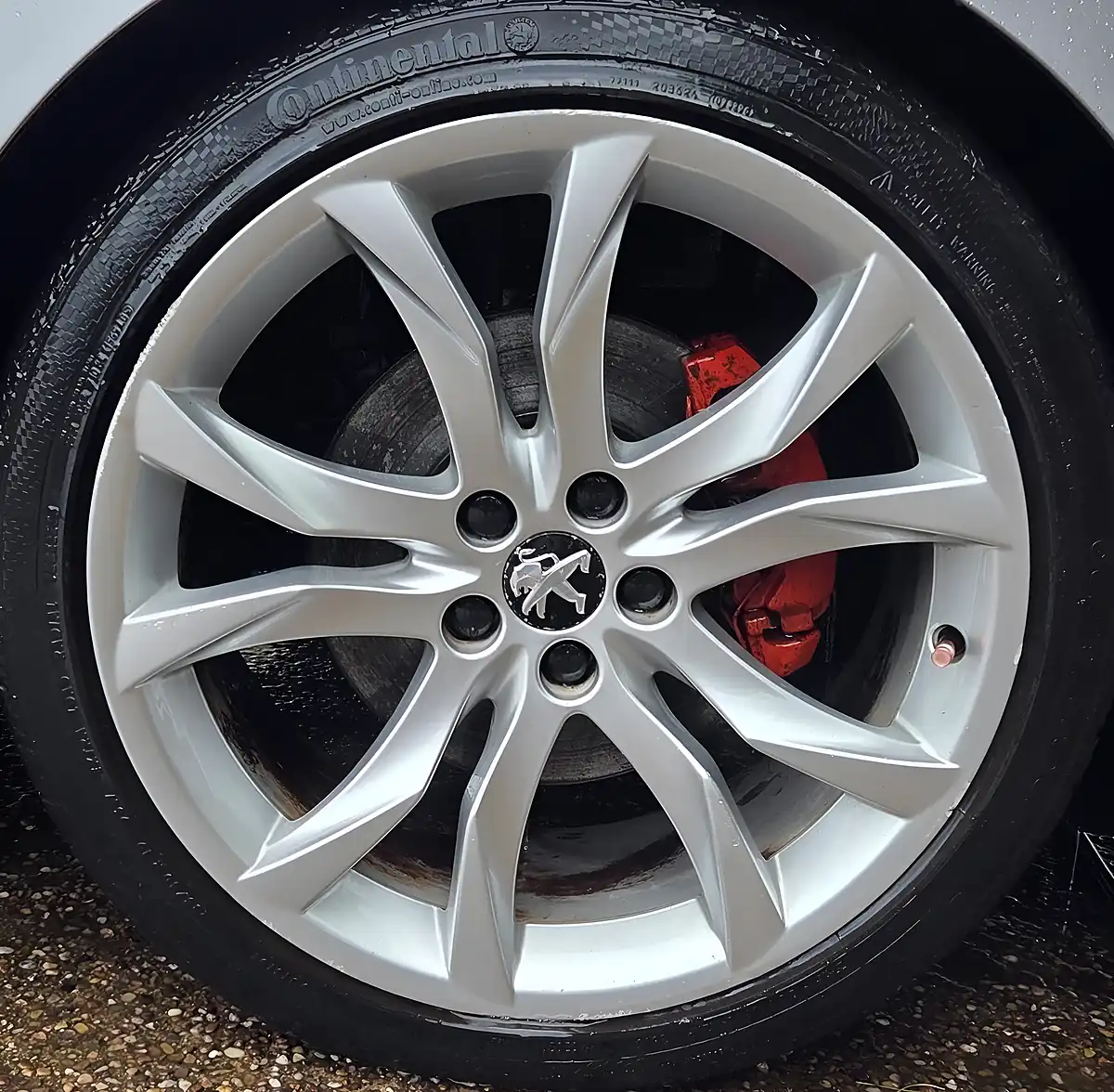 Used 2012 Peugeot Rcz GT Grey - Interior and Exterior details 9