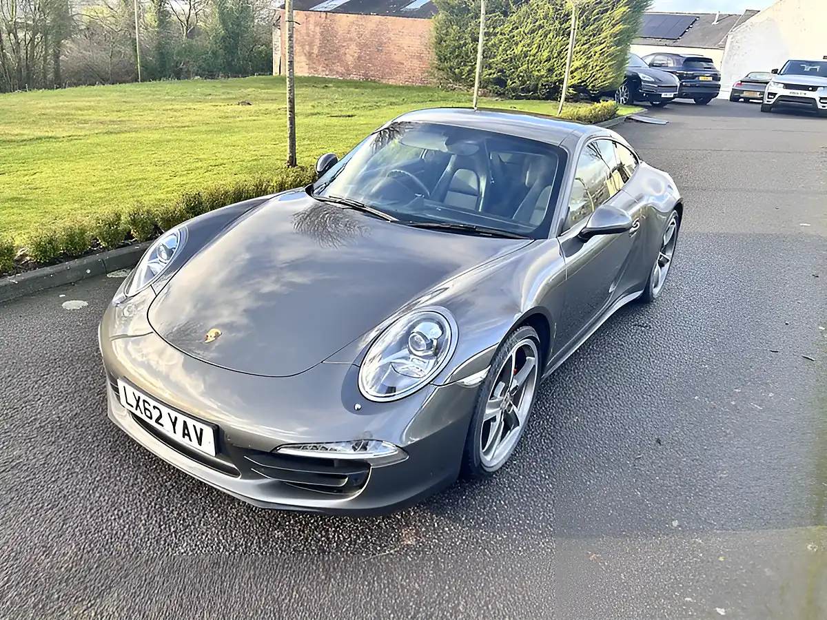 Used 2012 Porsche 911 Carrera 4S Grey - Interior and Exterior details 8