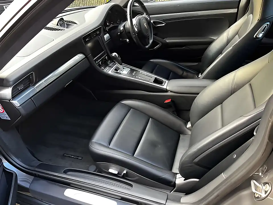 Used 2012 Porsche 911 Carrera Agate Grey - Interior and Exterior details 14
