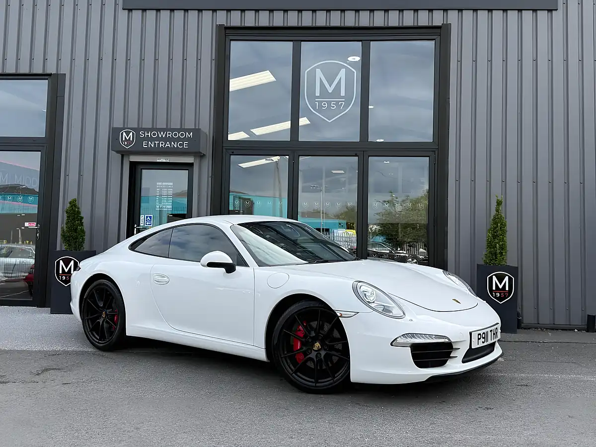 Used 2012 Porsche 911 Carrera S White - Front View