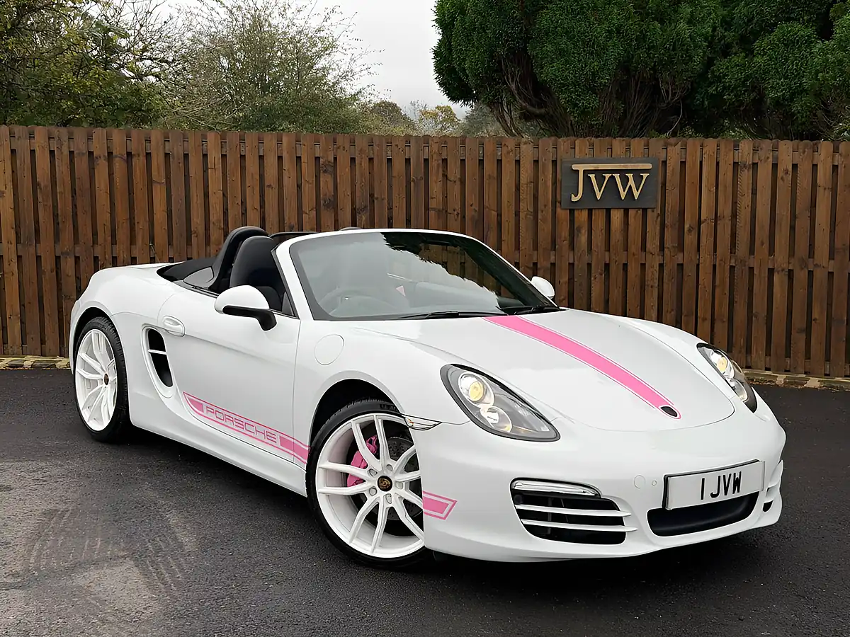 Used 2012 Porsche Boxster 981 Convertible White - Interior and Exterior details 12
