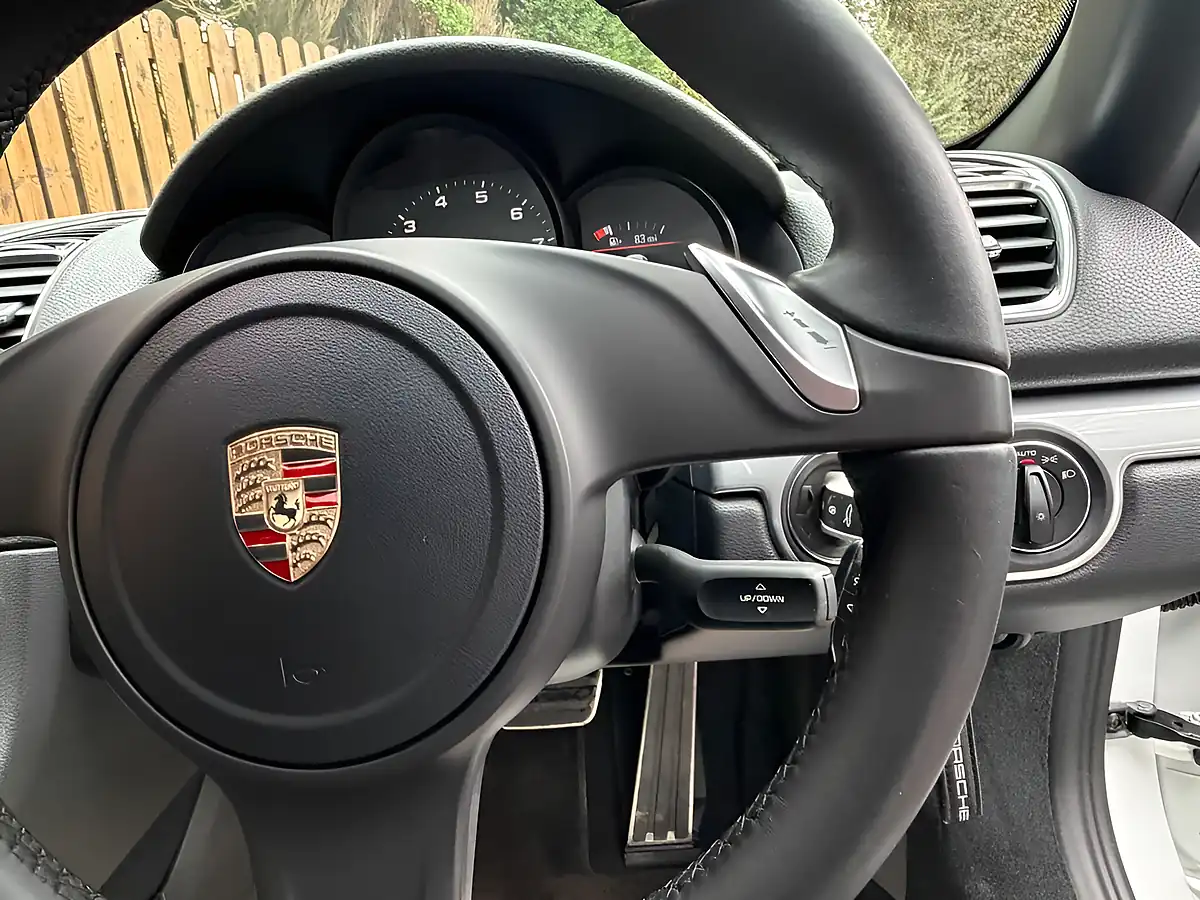 Used 2012 Porsche Boxster 981 Convertible White - Interior and Exterior details 16