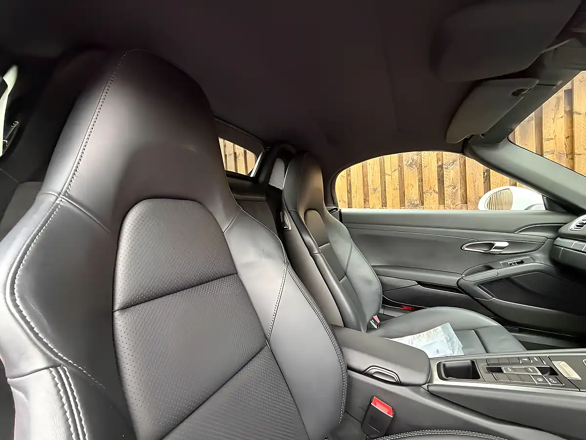 Used 2012 Porsche Boxster 981 Convertible White - Interior and Exterior details 5