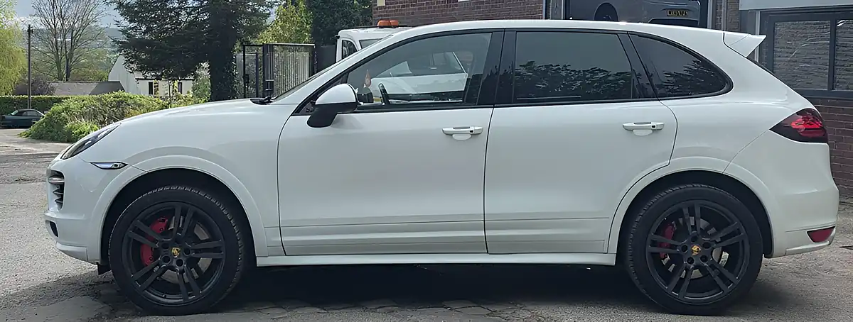 Used 2012 Porsche Cayenne White - Interior and Exterior details 5