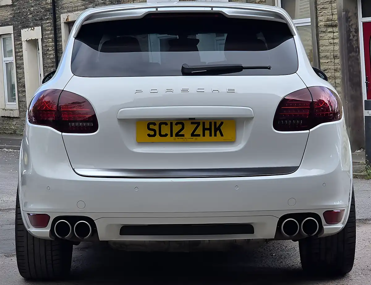 Used 2012 Porsche Cayenne White - Interior and Exterior details 6