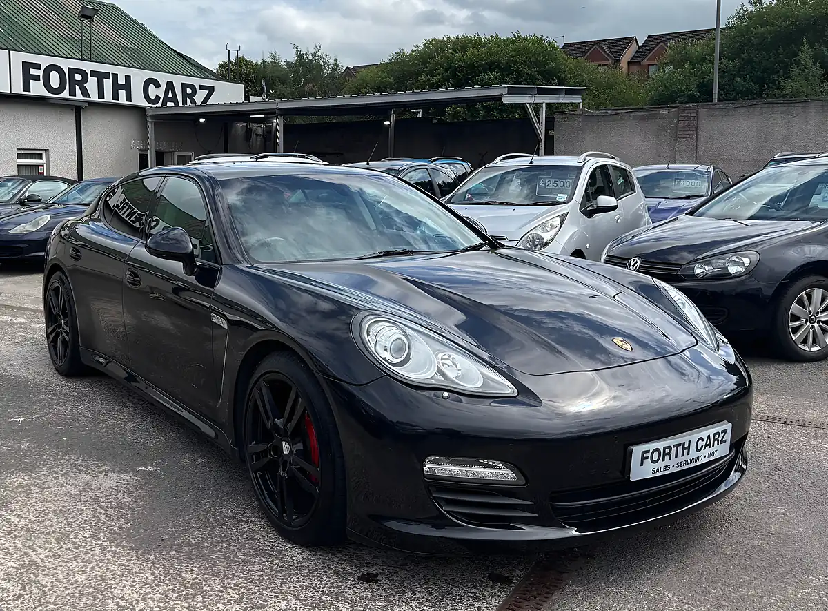Used 2012 Porsche Panamera Tiptronics Black - Front View