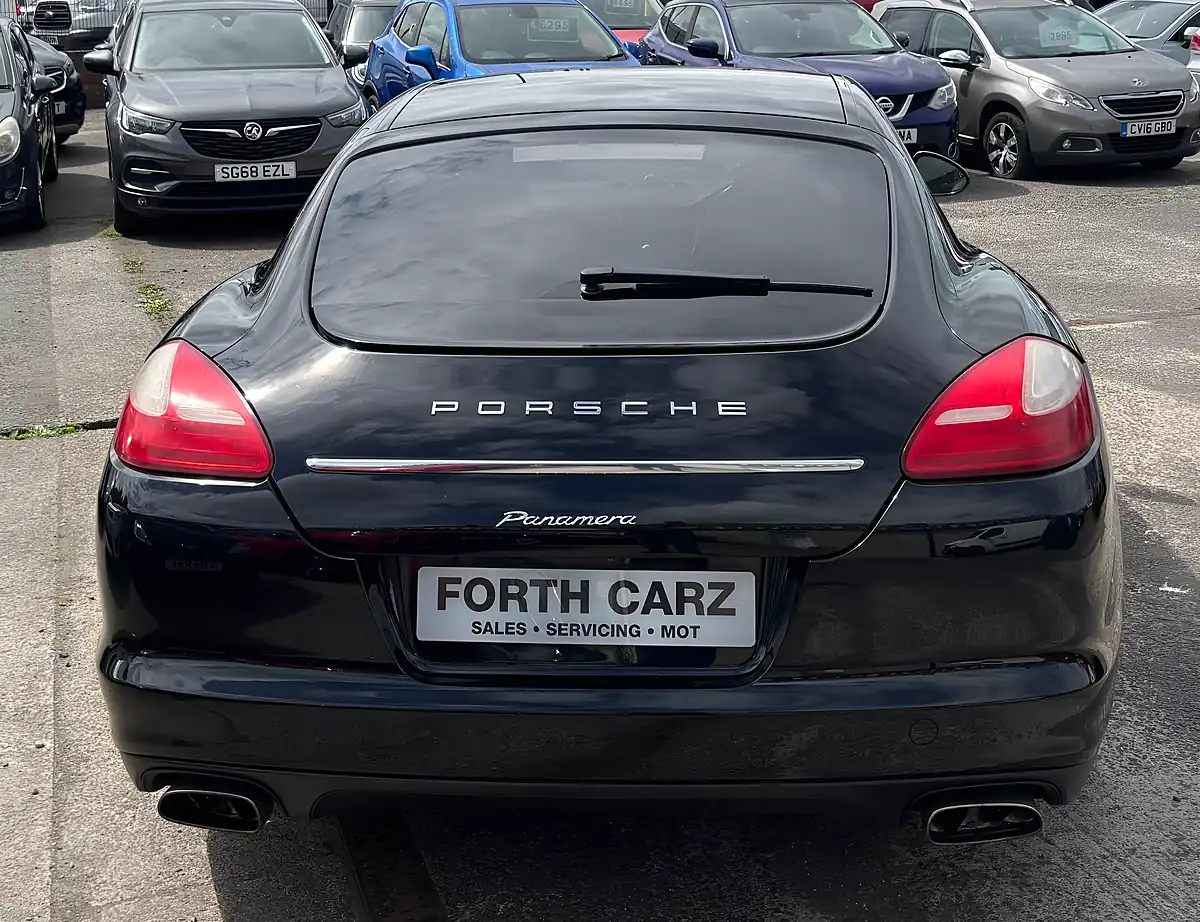 Used 2012 Porsche Panamera Tiptronics Black - Interior and Exterior details 4