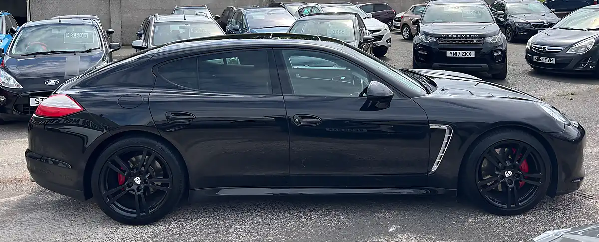 Used 2012 Porsche Panamera Tiptronics Black - Interior and Exterior details 8
